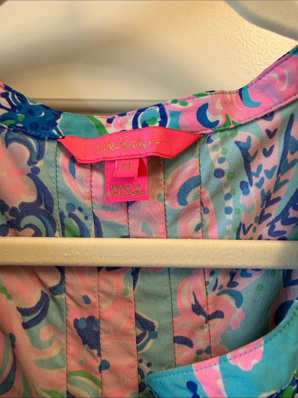 Lilly Pulitzer Seana UPF 50+ Chillylilly M Jungle Sunrise - Picture 7 of 9